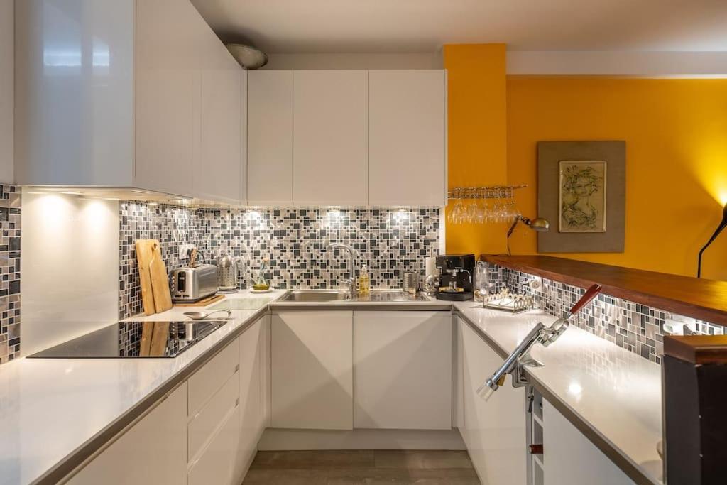 L'assomption De Charme Avec Balcon Apartment *